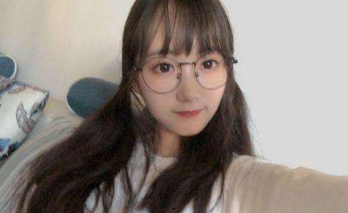 吃瓜新晋女网红,揭秘吃瓜女网红的崛起之路